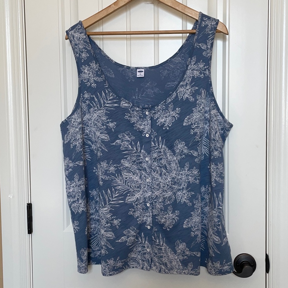 Old Navy XXL Blue Floral Button-Front Tank
